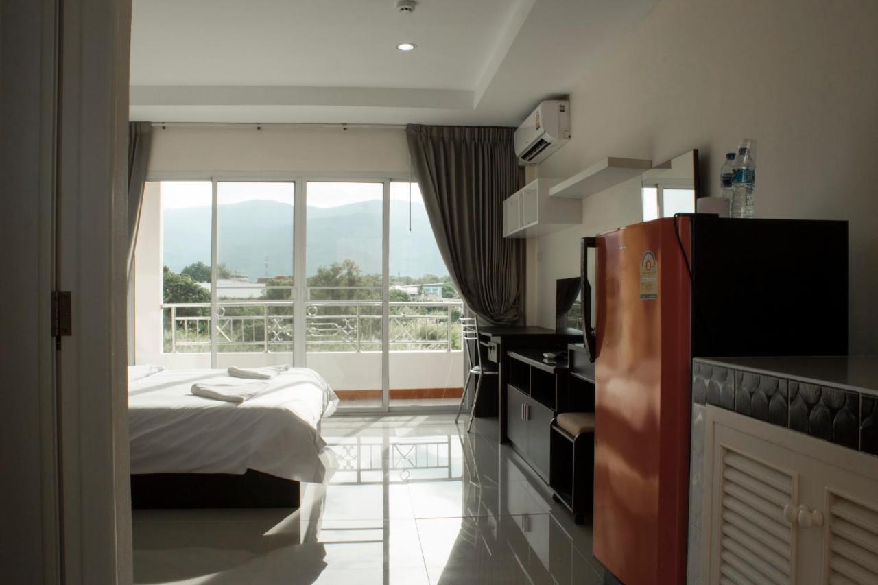 Nattidaplace Hotel Chiangmai 치앙마이 외부 사진